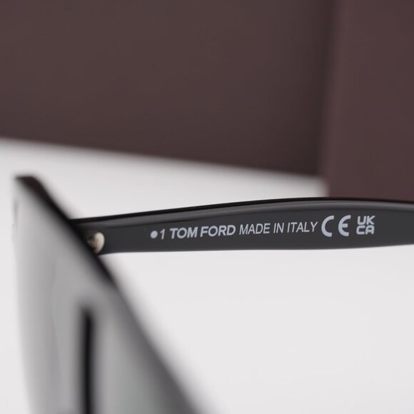 Tom Ford FT1211 01N Vladimir Aviator Sunglasses - Shiny Black/Green - Picture 9 of 10